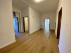 Flur / Wartebereich - Ihre neues Büro oder Ihre neuen Praxisräume in Coburg – renoviert und zentral gelegen