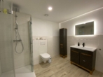 Badezimmer - Moderne 3-Zimmer-Wohnung im Stadtzentrum von Sonneberg – mit Aufzug und Balkon