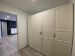 Eingang - Moderne 3-Zimmer-Wohnung im Stadtzentrum von Sonneberg – mit Aufzug und Balkon