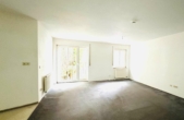 Wohn-/Ess-/Schlafzimmer - Zentral gelegene 1-Zimmer-Eigentumswohnung in Eisfeld