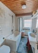 Badezimmer Obergeschoss - Sanieren oder neu bauen? Auf jeden Fall in bester Stadtlage!