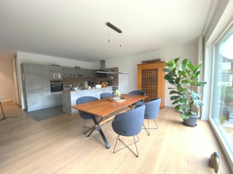 Exklusives Wohnen 4-Zi.-Wohnung mit Balkon in bester Stadtlage Coburgs, 96450 Coburg, Wohnung