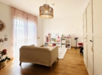 Kinderzimmer2 im OG - Eine seltene Gelegenheit: Neuwertiges Einfamilienhaus in Coburg- modern und nachhaltig geplant