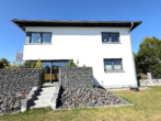 Ansicht Osten - Wohnen auf hohem Niveau mit edlen Details und vielen Extras