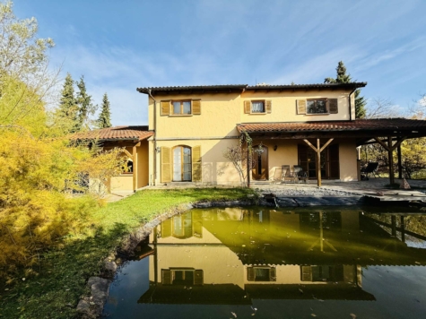 IN VORBEREITUNG: Urlaubsfeeling in Lautertal – Wohnhaus mit Einliegerwohnung am Ortsrand, 96486 Lautertal, Einfamilienhaus