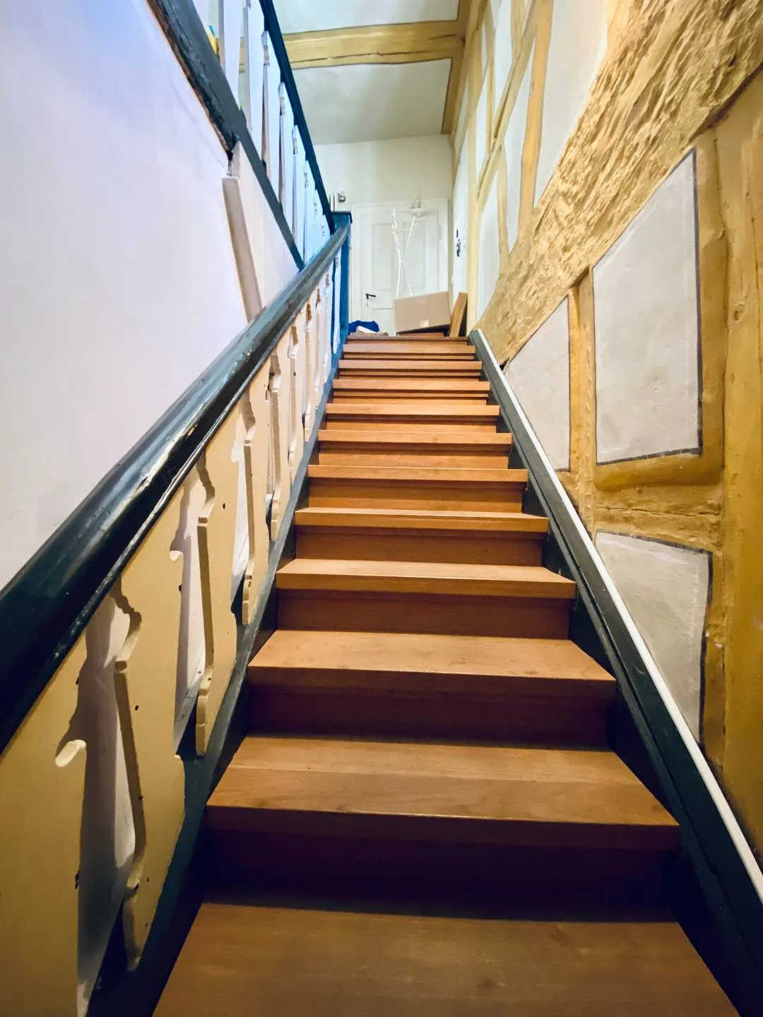 Treppe zur Wohnung