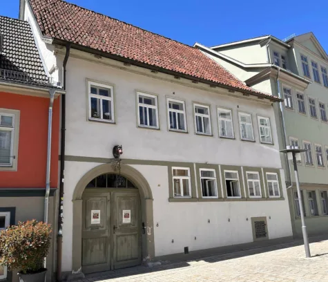 Stilvolle 2-Zimmer-Wohnung: zentral und mit besonderem Flair, 96450 Coburg, Etagenwohnung zur Miete