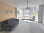 Wohnzimmer Erdgeschoss - Herrliche Aussicht – Tolles Wohnhaus mit zwei Einheiten in Sonneberg – Carport inklusive