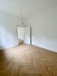 Ankleide_Büro - Individuelles Altbaujuwel: Sanierte 4-Zimmer-Altbauwohnung mit charmantem Wintergarten in Coburg