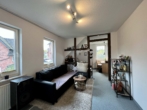 Wohnzimmer Wohnung OG - Stadtnahes Zweifamilienhaus auf traumhaftem Grundstück in Coburg