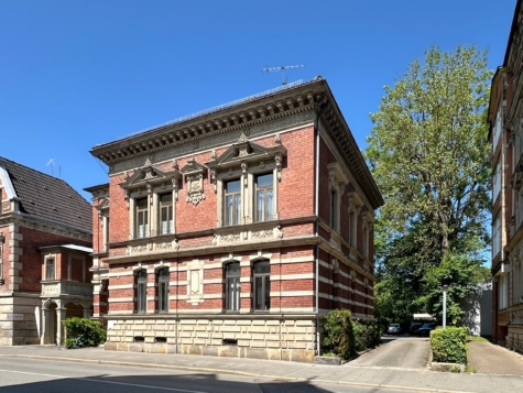 Großzügige Büro-/Praxisräume in Coburg – zentral gelegen – mit Stellplatz im Hof, 96450 Coburg, Bürofläche