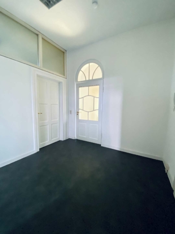 Stilvolles Wohnen – in toller Villa in Sonnebergs Zentrum, 96515 Sonneberg, Erdgeschosswohnung