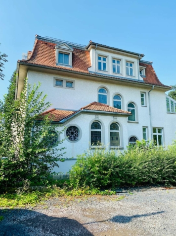 Arbeiten und Wohnen unter einem Dach – in stilvoller Villa in Sonneberg-Zentrum, 96515 Sonneberg, Erdgeschosswohnung