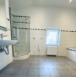 Badezimmer - Sonnige 3,5-Zimmer Wohnung inkl. Einbauküche mit Balkon u. Stellplatz in Coburg-Stadt