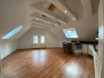 Wohn-/Essbereich - Sonnige 3,5-Zimmer Wohnung inkl. Einbauküche mit Balkon u. Stellplatz in Coburg-Stadt