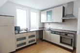 Küche - Nähe Brose/Klinikum: Hübsche 3-Zimmer-Wohnung mit Einbauküche und kleinem Balkon