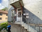 Hauseingang - Wohn- und Geschäftshaus im reizvollen Steinachtal – Ihre neue Kapitalanalge?