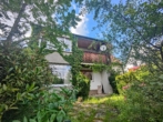 Ansicht vom Garten - Ihr neues Zuhause für die große Familie? Wecken Sie dieses Haus aus seinem Dornröschenschlaf…