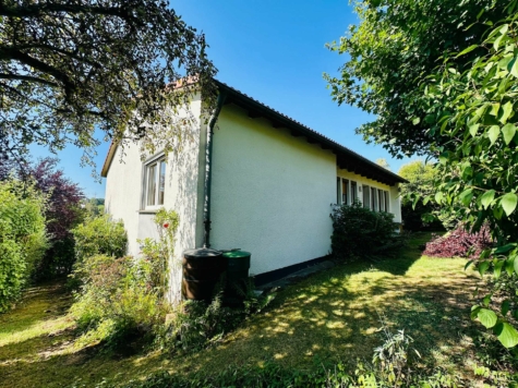 Renoviertes Einfamilienhaus mit Einliegerwohnung in Coburg – Nähe Klinikum, 96450 Coburg, Haus