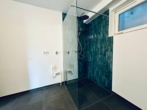 Dusche Untergeschoss - Haus mit Einliegerwohnung in Coburg – Renoviert und stadtnah