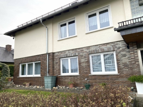 Möblierte 2-Zi.-Wohnung inkl. EBK in idyllischer Lage von Ahorn OT Eicha, 96482 Ahorn OT, Erdgeschosswohnung