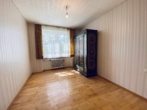 UG Zimmer 2 - In Vorbereitung: Charmantes Einfamilienhaus mit „Einliegeroption“ und sonnigem Garten in Creidlitz