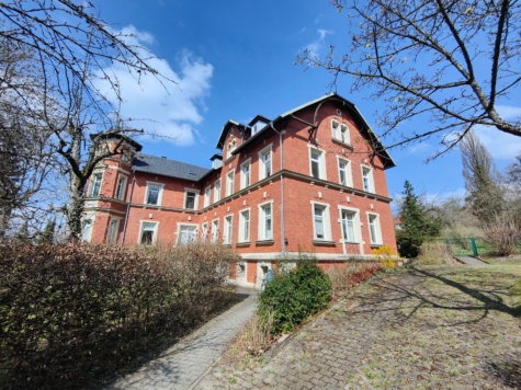 Wunderschöne, renovierte Altbauwohnung im Hochparterre… die Veste Coburg zum Greifen nah, 96450 Coburg, Erdgeschosswohnung