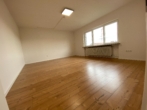 Schlafzimmer - Großzügige 4-Zimmer-Wohnung mit eigenem Gartenanteil in Meeder