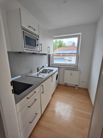 Reserviert Helles 1-Zi.-Appartement inkl. EBK in ruhiger Lage v. Dörfles-Esbach, 96487 Dörfles-Esbach, Apartment