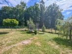Garten - Ein stilvolles Zuhause mit modernem Komfort und großem Garten