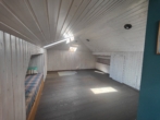ausgebautes Dachgeschoss - Großzügiges Wohnen mit Einliegerbereich, zwei große Terrassen, Wintergarten, Sauna und Doppelgarage