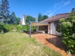 Garten mit Terrasse - Großzügiges Wohnen mit Einliegerbereich, zwei große Terrassen, Wintergarten, Sauna und Doppelgarage